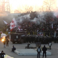 Полицията арестува девет фена на ЦСКА