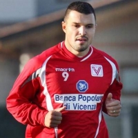 Млад швед харесал Божинов за модел