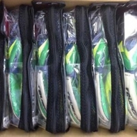 Reusch в конкуренция с Adidas за Евтимов