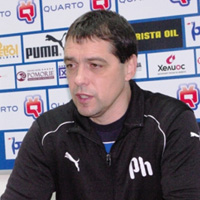Хубчев не може да събере 18 за мача с Добруджа