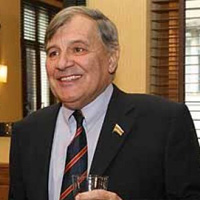 Батето поиска "пиленцата" на Милко Калайджиев за сина си Тошко