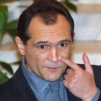 Александър Томов седна пред Васил Божков