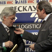 Никой няма да ликвидира футболните агенти