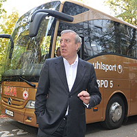 ЦСКА с новия автобус за дербито с Левски