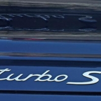 Porsche 911 Turbo S се представя в Женева в пълен блясък