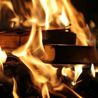 Съмнения за замисъла под кандилото