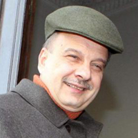 Агент Николай счупи лизомера в Левски