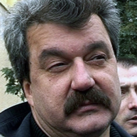 От Либия уличиха господин Батков в неточност